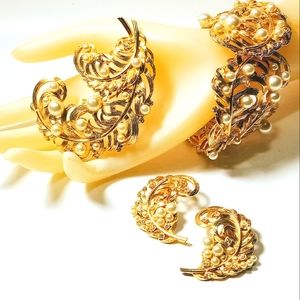 Vintage Schiaparelli  Jeweled Feather Parure